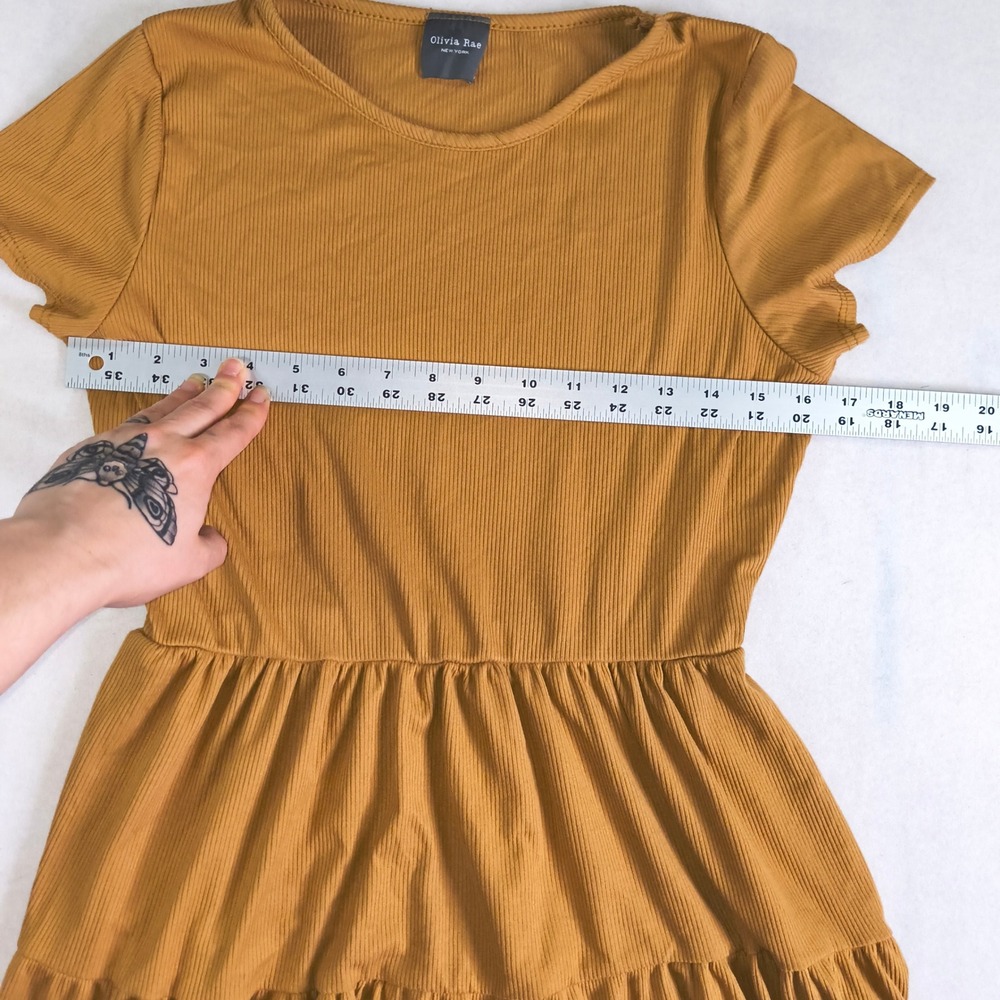 Olivia Rae Ribbed Peplum Top Womens Large Mustard Tiered Short Sleeve - Picture 6 of 7